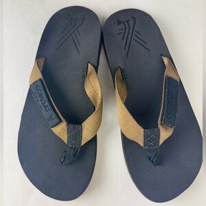 Men's Black and Tan Flip-Flops